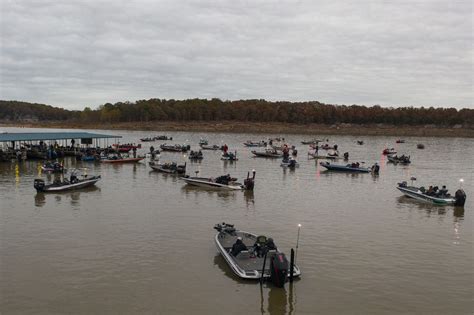 Joe Bass Team Trail 2020 Invitational Bucksaw Marina - Truman Lake Fishing Intel