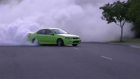 Toxic xr6 turbo burnout 2 - YouTube