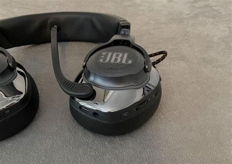 JBL Quantum 810 Wireless Headset Review