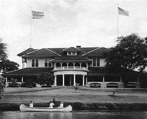 Waikiki Time Machine: Haleiwa Hotel