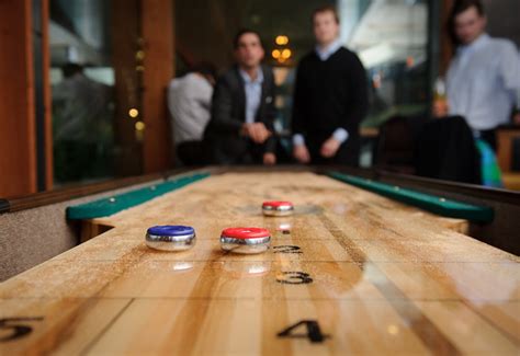 How to Adjust and Maintain an Indoor Shuffleboard Table - Daily Magazines