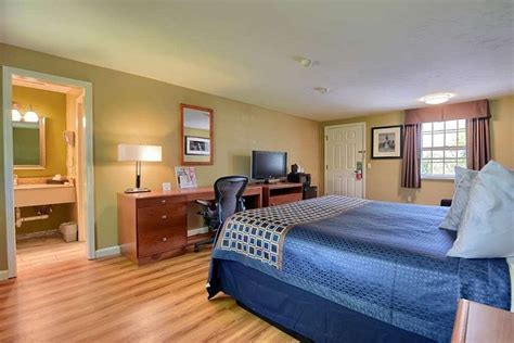 KNIGHTS INN DANVERS $88 ($̶1̶0̶0̶) - Updated 2022 Prices & Motel Reviews - MA