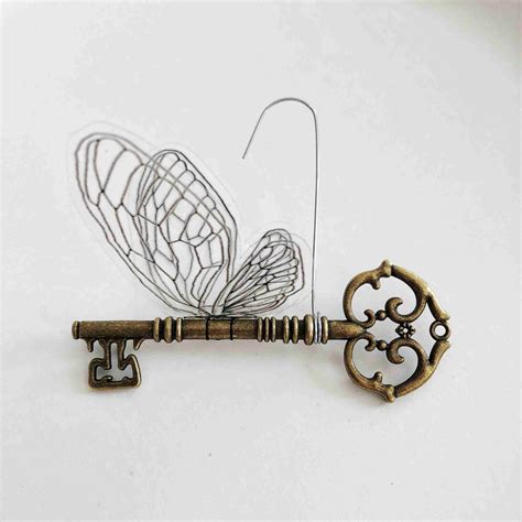 Harry Potter Flying Key Ornament - Jenn Garman - Artist