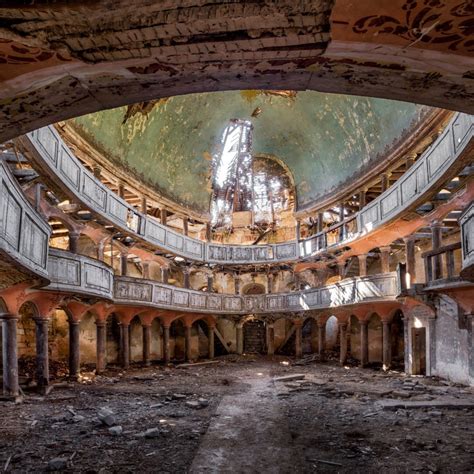 Christian Richter’s Abandoned series chronicles Europe’s empty ...