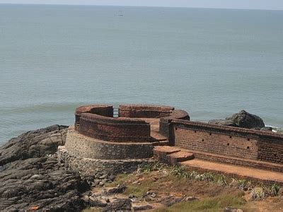 Kerala Packages - Bekal Fort, Kerala Tourist Places, Travel Guide, Tourism