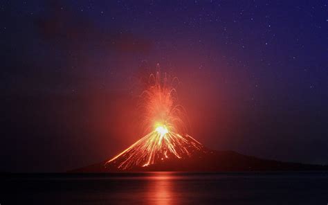 Krakatau’s eruption in 1883 killed tens of thousands. Now the volcano’s ...