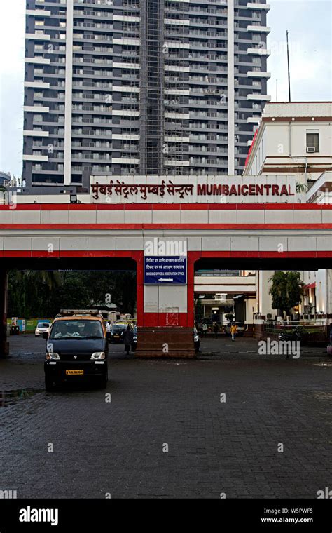 Mumbai Central Railway Station Mumbai Maharashtra India Asia Stock ...