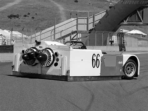 Clasp Garage: Chaparral 2J The "Fan" Car