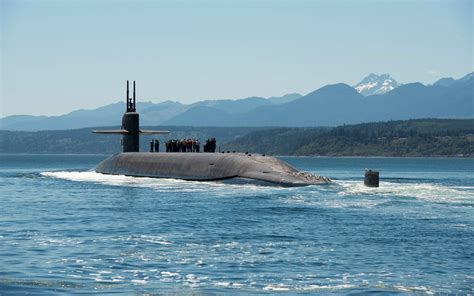 Why the U.S. Navy Surfaced 3 Missile Submarines To Scare China | The ...