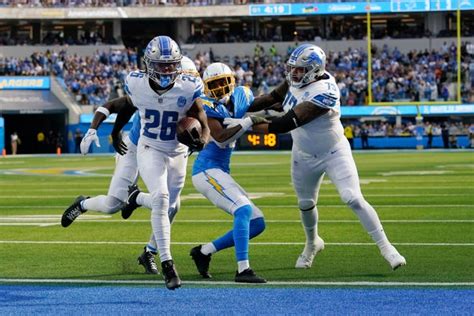 Lions report card: Offense aces post-bye test, while defense leaves ...