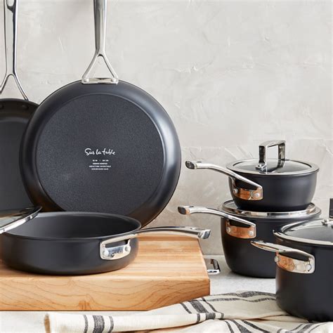 Sur La Table Classic Hard Anodized Ceramic Nonstick 10-Piece Cookware Set | Sur La Table