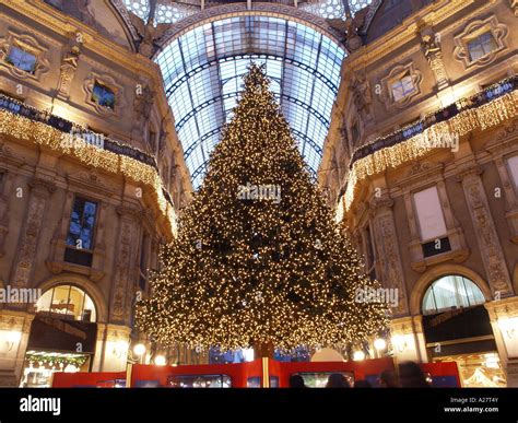 Italy, Lombardy, Milan, Galleria Vittorio Emanuele at Christmas Stock Photo - Alamy