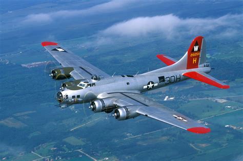 Wings Over Flagler Brings a Flying Fortress Of a Show At 3-Day, 50 ...