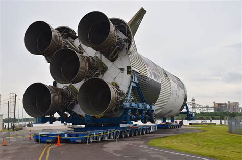 Primo stadio del Saturno V donato all'Infinity Space Center