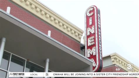 Alamo Drafthouse reopens La Vista locations