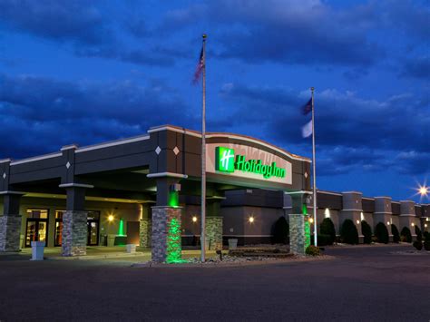 Hotels in Fargo, ND near NDSU | Holiday Inn Fargo