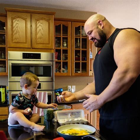 Could You Hack The Strongman Diet? - Eating For Serious Strength • SpotMeBro.com