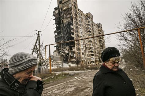 Escalating Battle for Avdiivka Is Crucial for More Than Just Territory - Newsweek