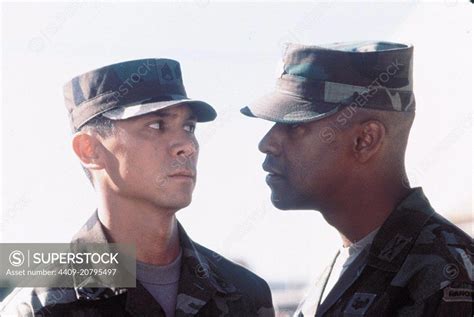 LOU DIAMOND PHILLIPS and DENZEL WASHINGTON in COURAGE UNDER FIRE (1996 ...