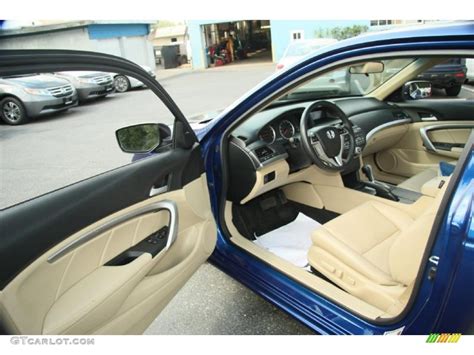 Ivory Interior 2010 Honda Accord EX-L Coupe Photo #48799900 | GTCarLot.com