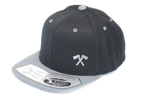 Flexfit Snapback Hat (Black/Grey)