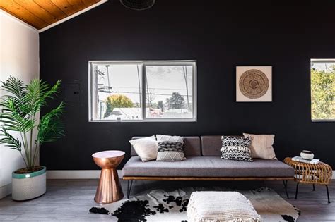 How To Decorate A Living Room With Dark Gray Walls | Baci Living Room