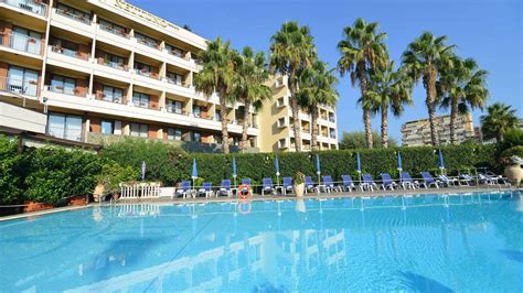 Hotel Nettuno, Catania, SI, Italy - Compare Deals