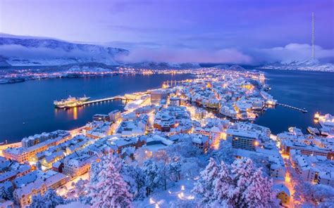 Ålesund Winter Wonderland, production of Omega 3 | Norway Omega3