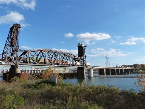 HistoricBridges.org - Tennessee River Railroad Bridge Photo Gallery