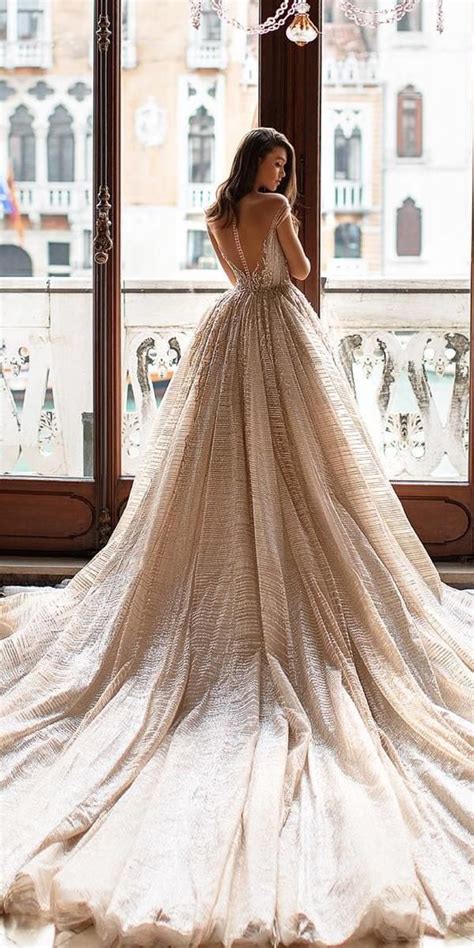 Top Wedding Dresses From Instagram: 18 Styles | Top wedding dresses ...