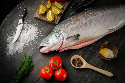 Salmon Fish: The Nutrient Powerhouse With Several Benefits - HealthifyMe