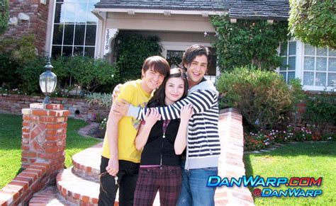 Drake Miranda and Josh Hug | Drake and josh, Drake & josh, Drake bell