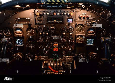 A view inside the cockpit of Vulcan XH558 as it stands inside its ...