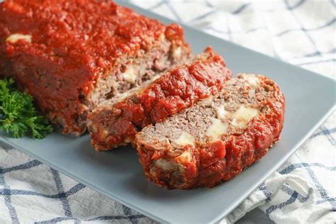 Italian Meatloaf | Nibble and Dine | With Oozy Mozzarella Cheese! | Recipe | Meatloaf, Italian ...