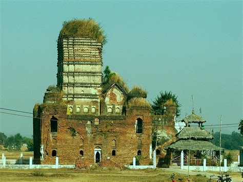 Old Temple in Ramgarh Cantt - Jharkhand Photo Gallery