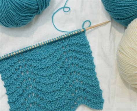 Knitting Stitch: Estonian Starflower Stitch Tutorial - BettaKnit Blog