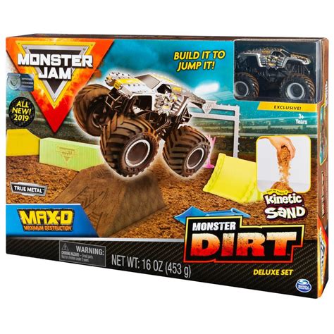 Monster Jam MAX D Monster Dirt Deluxe Set