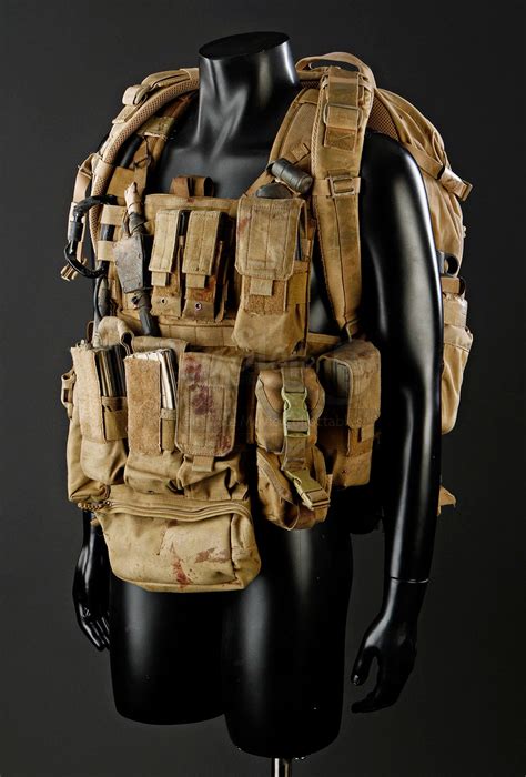 Lone Survivor - Matt 'Axe' Axelson's Tactical Gear and Handgun