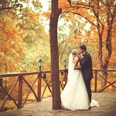 Something Borrowed: {Autumn Weddings} Apple Orchard Wedding Venues