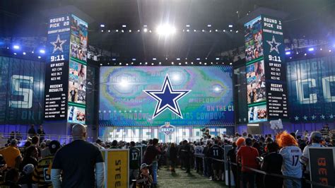 Dallas Cowboys prop bets for the 2022 NFL draft