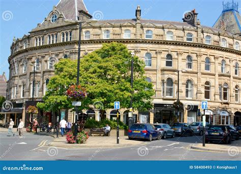 Harrogate town centre editorial stock photo. Image of tourism - 58400493