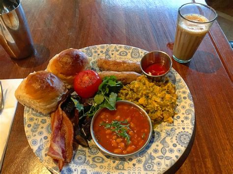 Dishoom Breakfast - Shoreditch, London - Travel is my favorite Sport