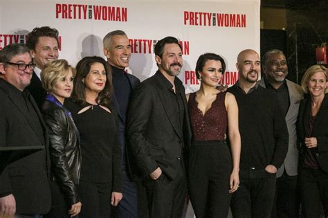 'Pretty Woman' stage musical cast arrives in Chicago - Chicago Sun-Times