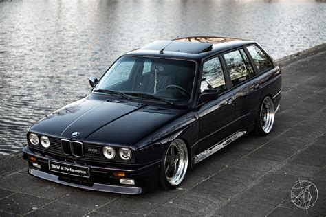 BMW E30 M3 Touring | Car Photography | Door de Lenns