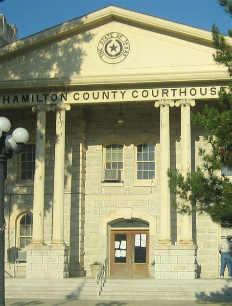 ABT UNK: Courthouse Christmas: Hamilton County, Hamilton, Texas