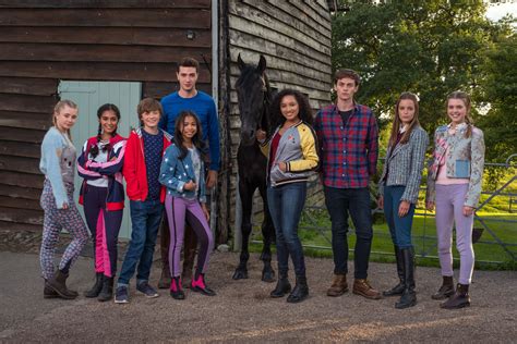 Jaylen Barron talks filming Free Rein and her human & equine co-stars ...