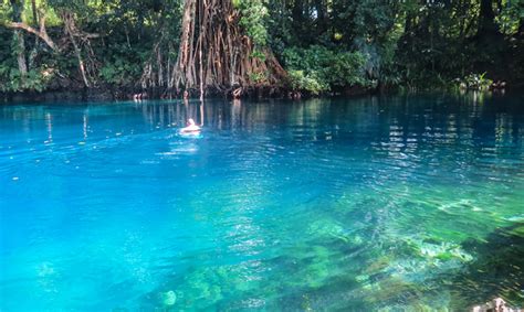 NANDA BLUE HOLE JACKIES BLUE HOLE LUGANVILLE | Book Vanuatu Travel