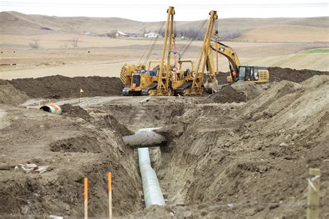 Leaks found on Dakota Access pipeline system - CBS News