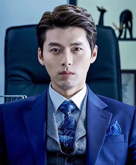 32.9 mil Me gusta, 321 comentarios - Hyun Bin (현빈) (@hyunbin_actor) en Instagram: "🤵🏻 The ...