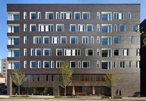 West Campus Student Housing / Mahlum | ArchDaily